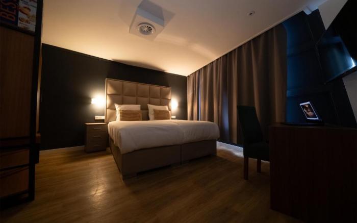 Ma Airport Hotel