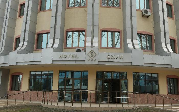 EXPO Hotel