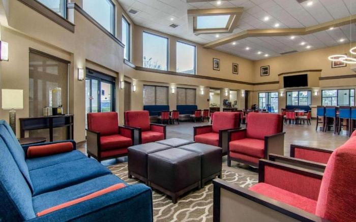 Conference Inn & Suites