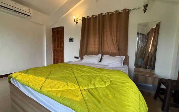 COASTAL BREEZE RESORT