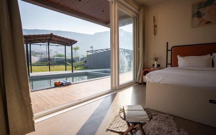 Travalong Tatva A - 5 BHK Pool Villa