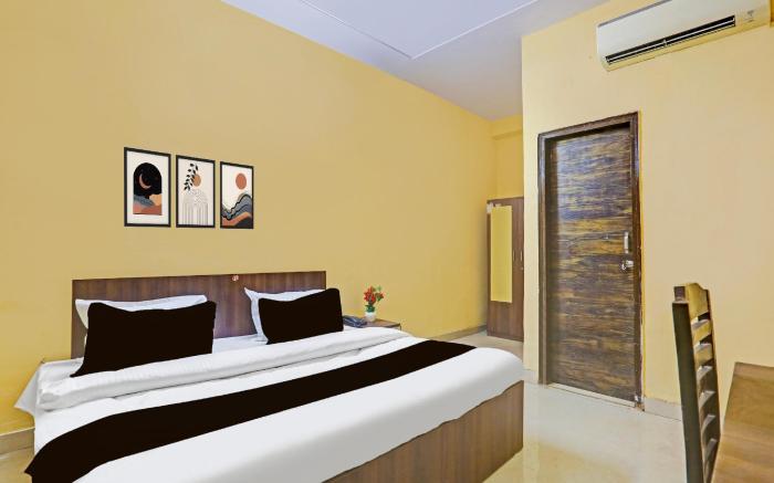 Super Hotel O Shalimar Bagh Max Hospital