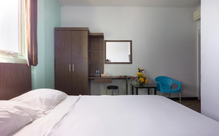 Hotel O Makassar near Losari Beach formerly Ocean View Hotel