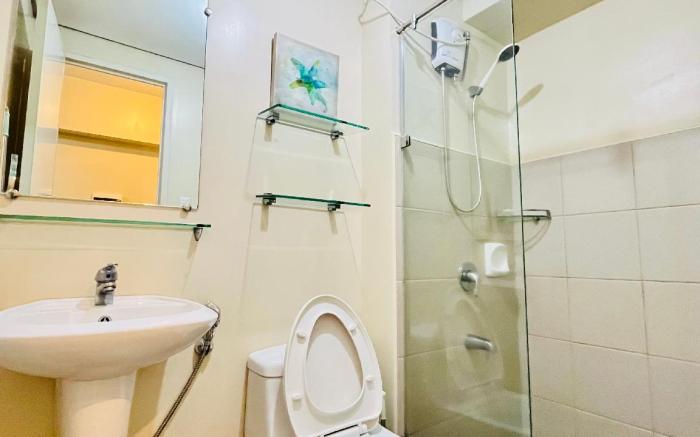 Studio Avida Towers 824