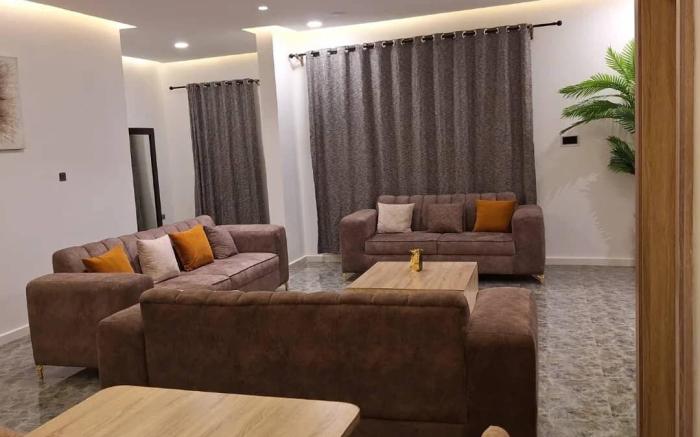 NPJ 4 Bedroom Fully furnished Apartment in Uyo