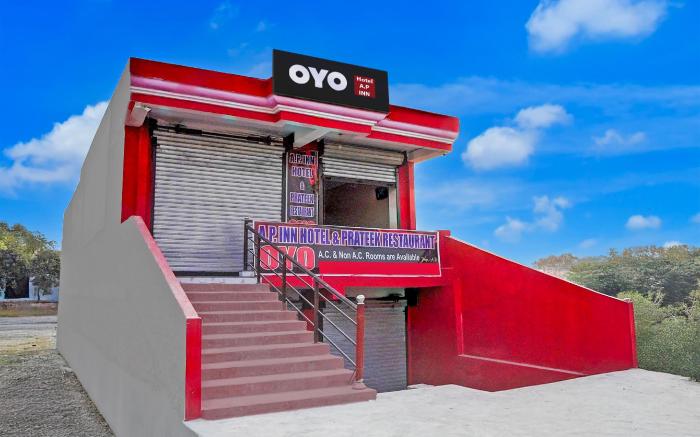 Hotel O P.K Hotel and Restaurant