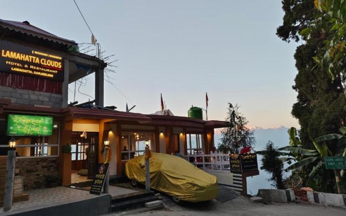 Lamahatta Clouds Hotel & Restaurant