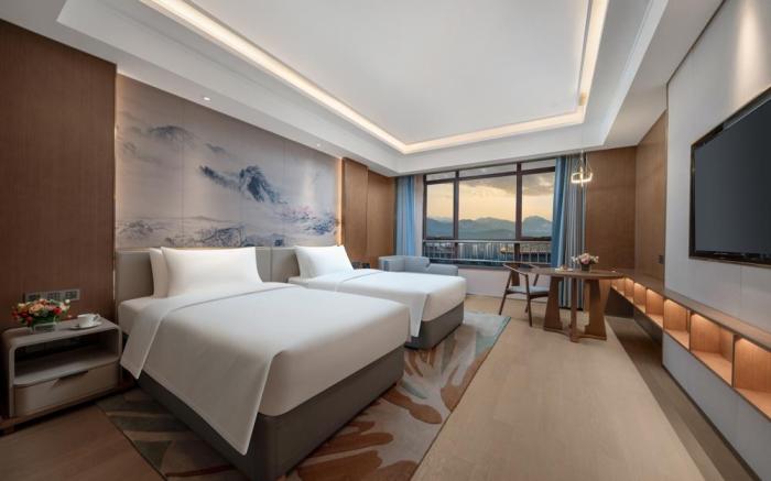 Grand New Century Tianpinghu Taishan