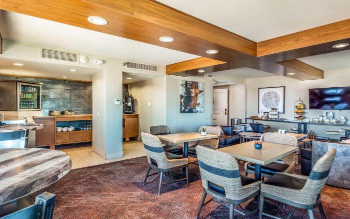 Sheraton Albuquerque Airport Hotel