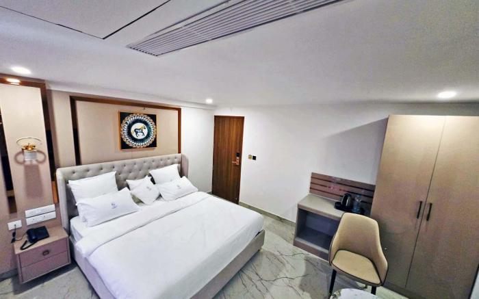 Hotel Radiant Star Suites