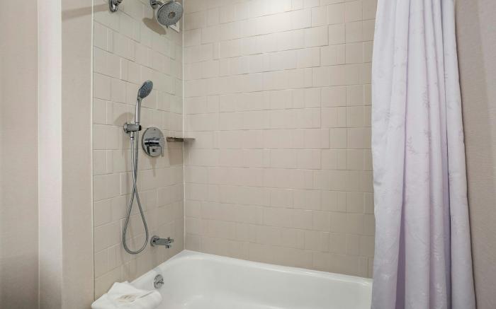 Sheraton Suites Wilmington Downtown