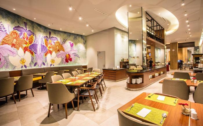 BiglandOtel Sentul Suites & Convention