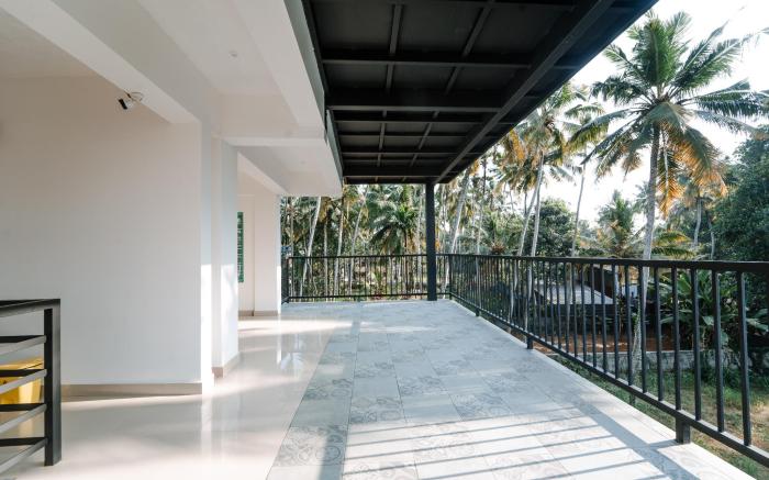 Breeza Homes