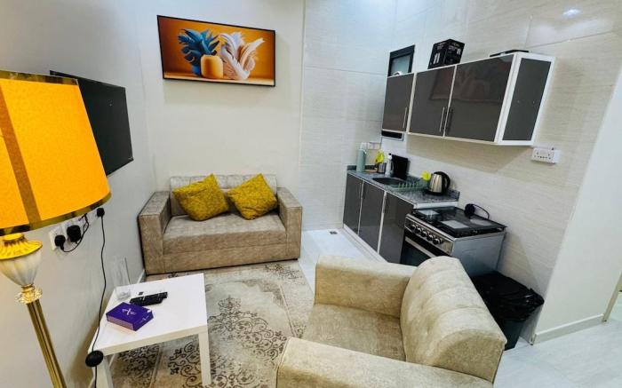 IS 2 Orange apartments