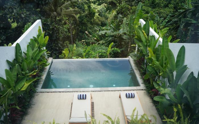Loyo Villas