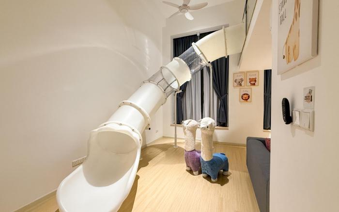 Animal Kingdom Slide Playground Loft | 4 Pax【HOT!】