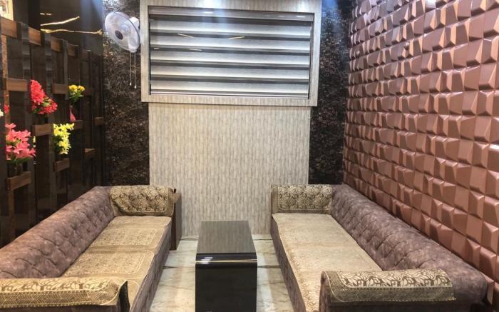 HOTEL ROYAL SUITES