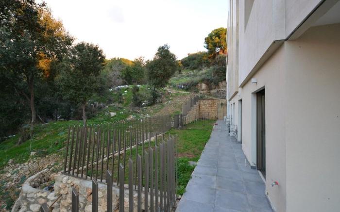 Garden duplex loft Tabarja Hills