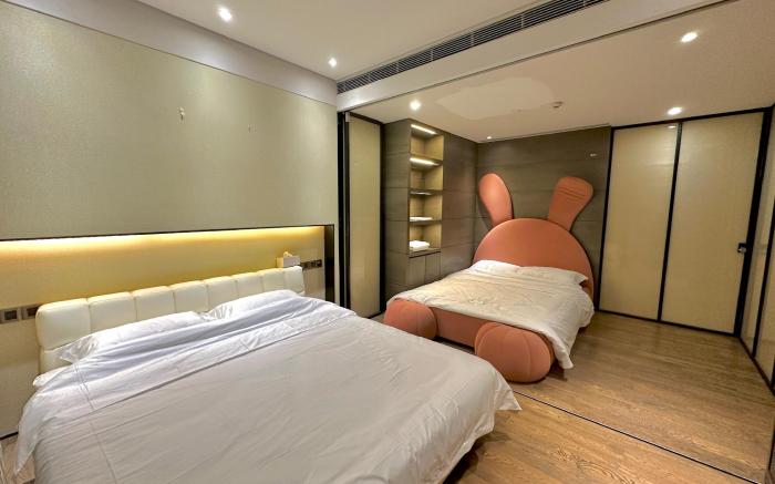 ZHome-SuHe Luxury Mansion-Near NanJing Road
