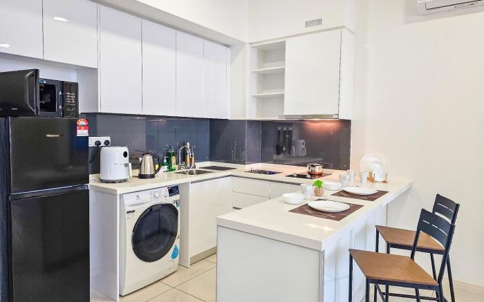 Elysia D'Drake Suite by NestHome【Infinity Pool!】