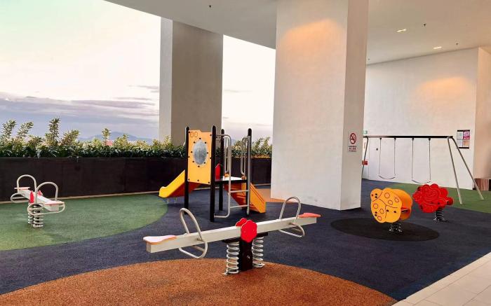 NEW! The Apple Residence I 2-3BR I Game I 5min Jonker - Managed by Alviv Homestay
