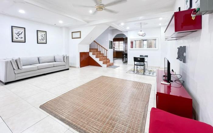 Homestay Taman U12, Shah Alam - Smarthome