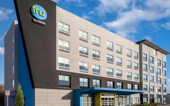 Tru by Hilton Chesapeake, VA