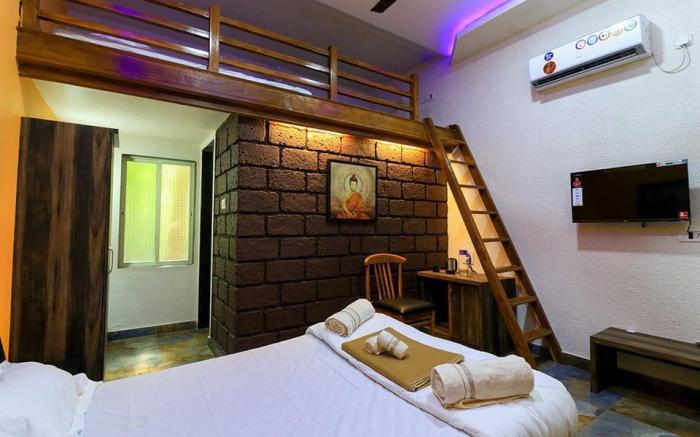 Vihang Hotel and Resort