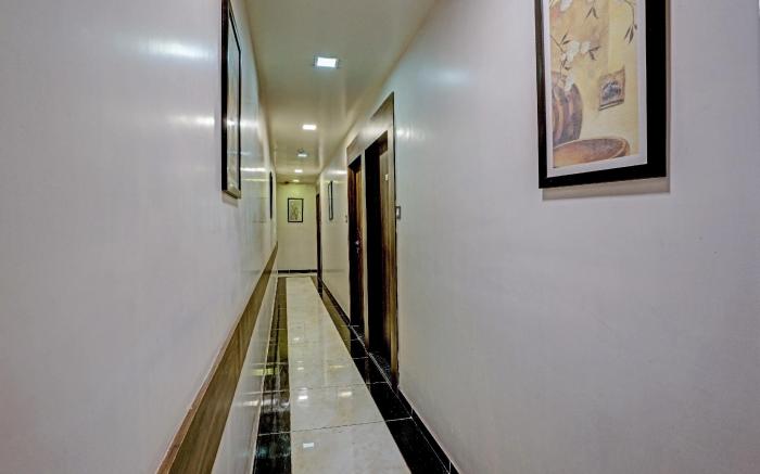 Hotel O Blue Inn Residence Near R City Mall