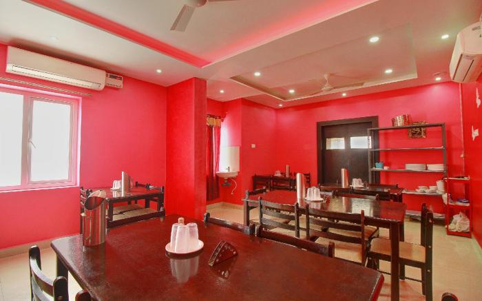 Capital O 7191 Shri Subham Residency