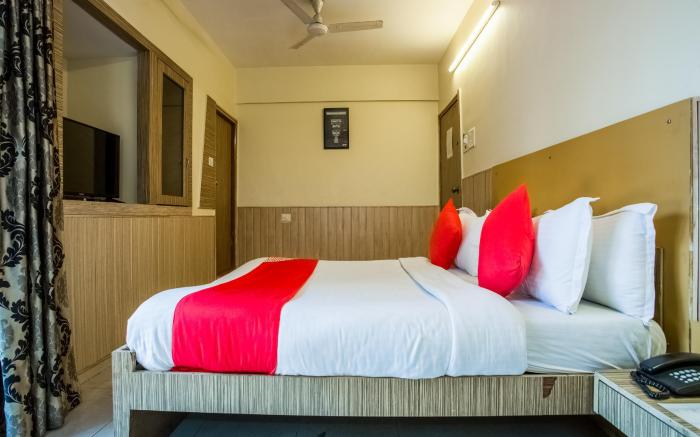OYO 1743 Hotel Neelkiran