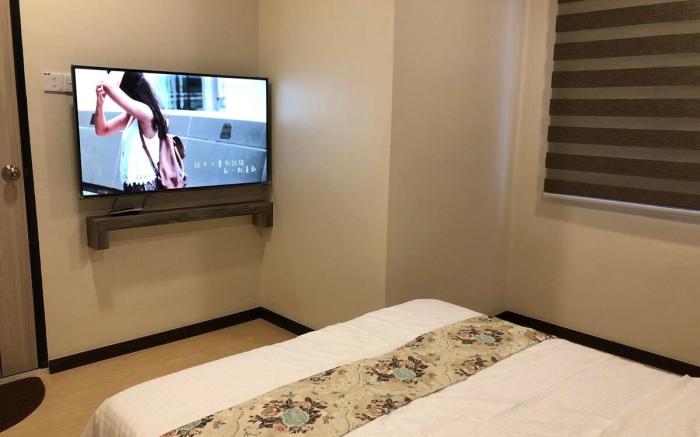 BB HOMESTAY (shoplot)