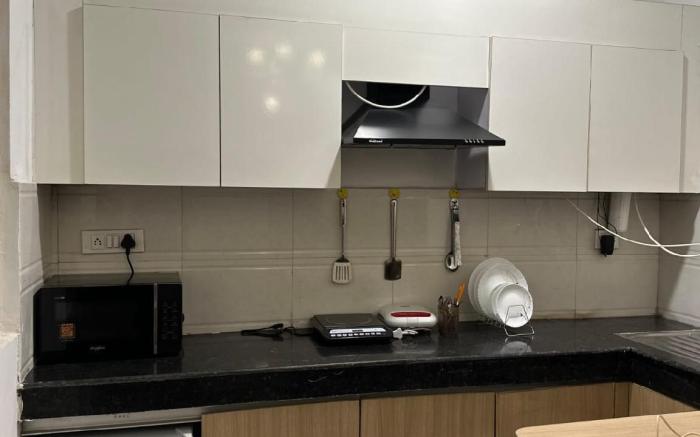 Entire Studio Apartment in Noida by Pearl Castle