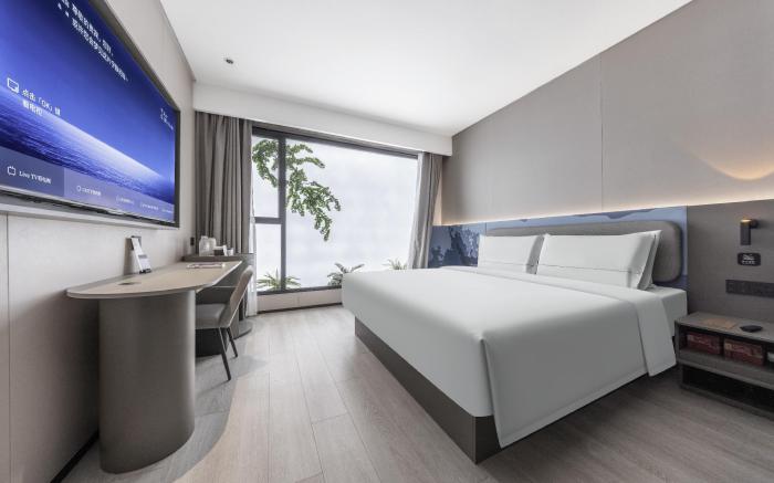 Atour Light Hotel Zhuhai Xiangzhou Mingzhu Station