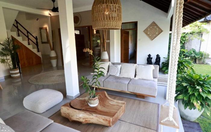 Amazing villa Seminyak, huge garden Seminyaksquare