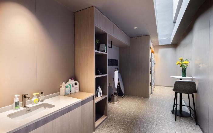 Atour Hotel Beijing Dacheng Road PLA 302 Hospital
