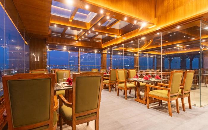 Aarya Hotel & Spa