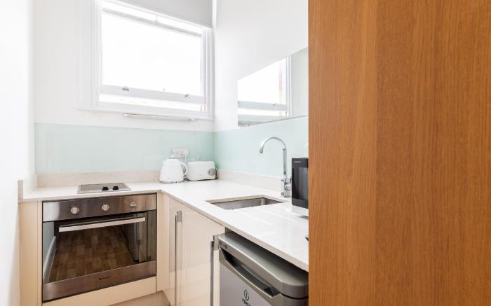 Kensington High Street Suites