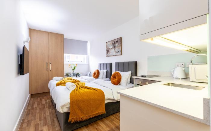 Kensington High Street Suites