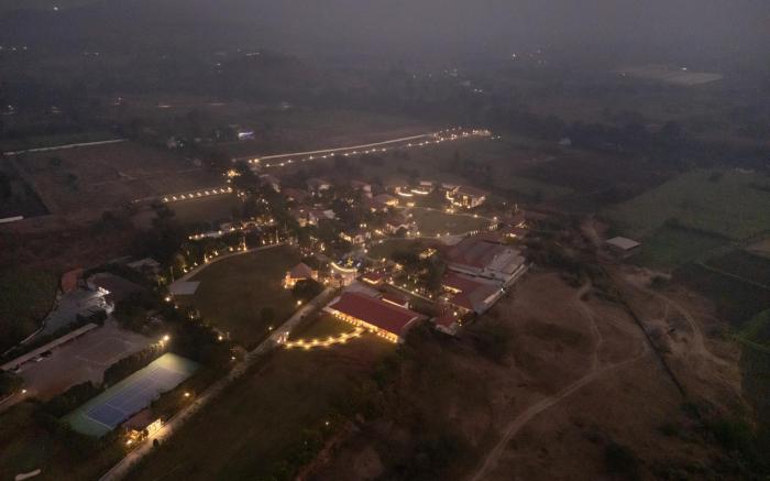 The White Resort and Spa Pawna