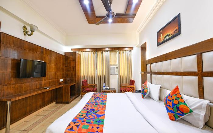 FabHotel Joy 35