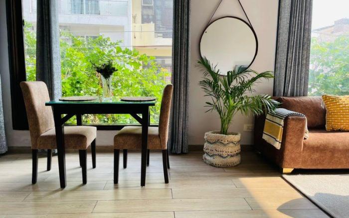 BluO Modern 1BHK - DLF Galleria