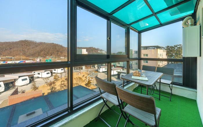 Gyeongju Gampo Laviangrose Pool Villa