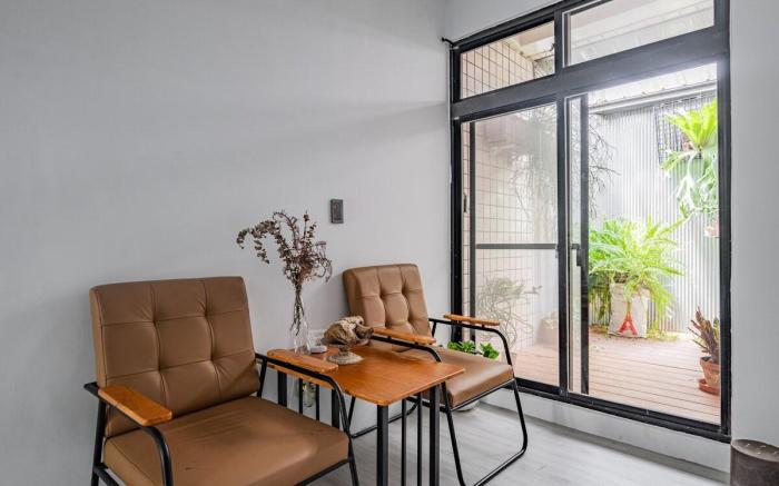 Designer's vacation experience Home
