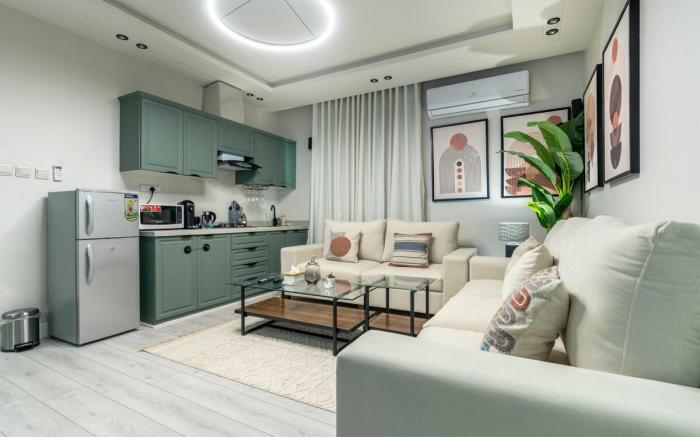 Apartment designed with a luxurious feels |8