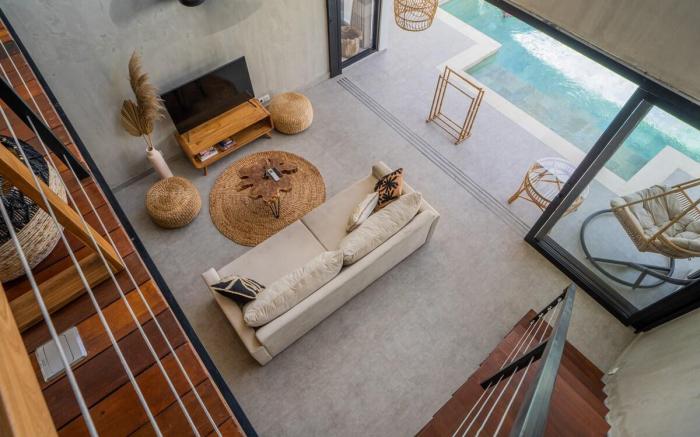 Tropical Palms Villa - 4BR Villa in Kerobokan