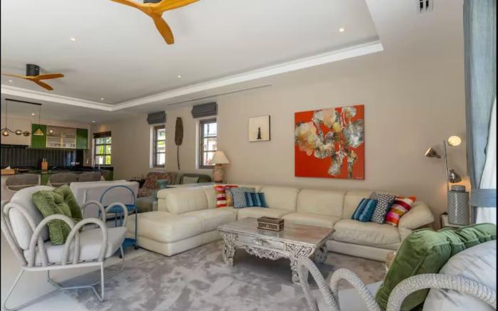Beautiful 5BR Villa With Pool | Near bangtao beach