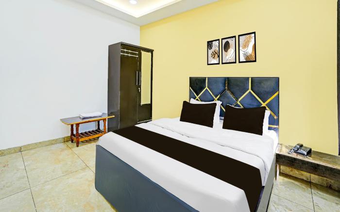 Hotel O Shri Shiv