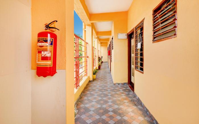 Super Hotel O Ramachandrapuram formerly known Nataraja Boarding & Lodging