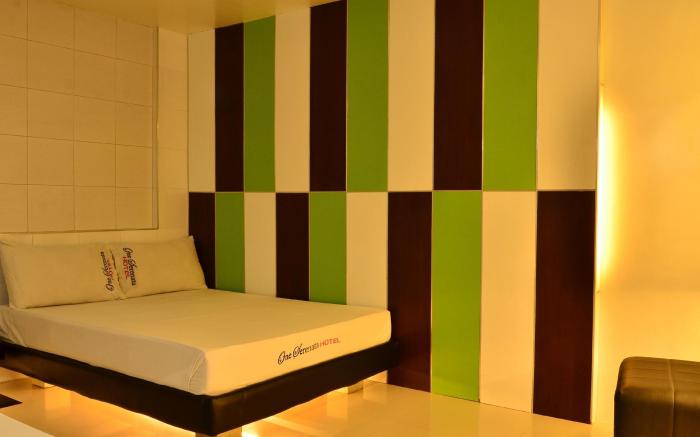 One Serenata Hotel General Trias